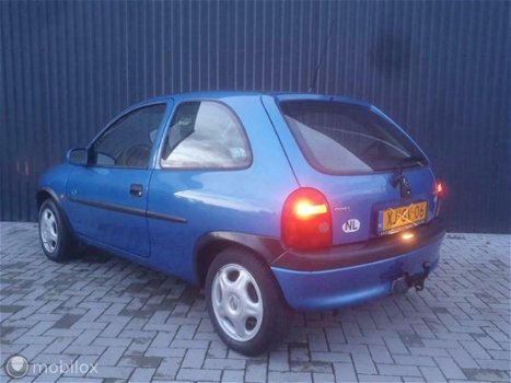 Opel Corsa - 1.4i Nw APK NAP Airco Trekhaak Zuinig - 1