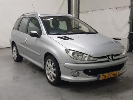 Peugeot 206 SW - 2.0 HDi Quiksilver ✅NAP, AIRCO, 2XSLEUTELS, DEALERONDERH, APK 11-10-2020 - 1