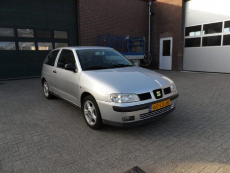 Seat Ibiza - 1.4-16V Stella + - 1