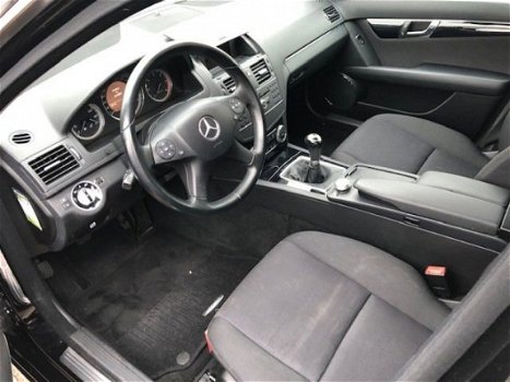 Mercedes-Benz 200-serie - C CDI BLUEEFFICIENCY ESTATE AVANTGARDE - 1