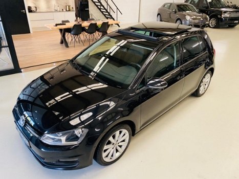 Volkswagen Golf - 1.2 TSI Comfortline Panorama dak, 105 PK, Scherm, 5 deurs, Velgen, Nette auto - 1