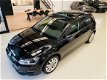 Volkswagen Golf - 1.2 TSI Comfortline Panorama dak, 105 PK, Scherm, 5 deurs, Velgen, Nette auto - 1 - Thumbnail