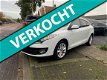 Renault Mégane Estate - 1.5 dCi Expression | 1e EIGENAAR | AIRCO | PARKEERSENSOR ACHTER | CRUISE CON - 1 - Thumbnail