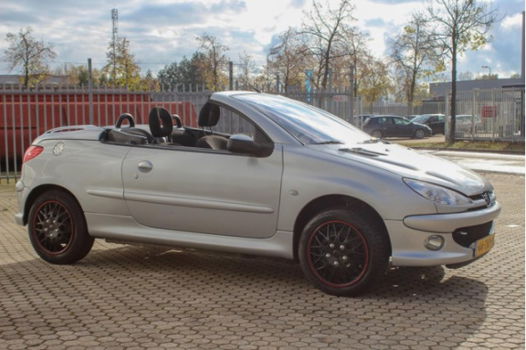 Peugeot 206 CC - 1.6-16V | Cabrio - Hardtop - Nette auto - 1