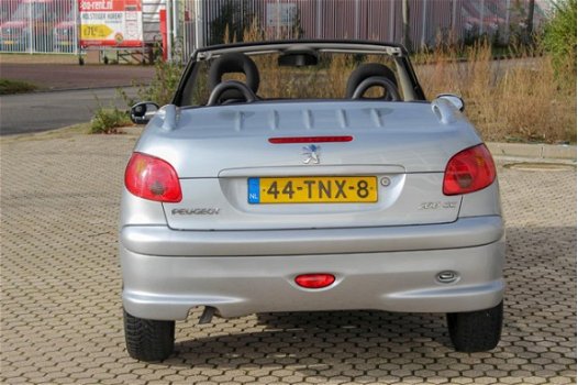 Peugeot 206 CC - 1.6-16V | Cabrio - Hardtop - Nette auto - 1