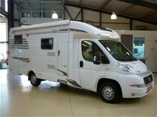 Hymer Carado 337 Enkele Bedden 130PK Airco, Cruise Controle, Aut. Schotel