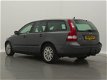 Volvo V50 - 2.4 Elite * YOUNGTIMER * / NAVI / AIRCO-ECC / CRUISE CTR. / LMV / TREKHAAK / * APK 05-20 - 1 - Thumbnail