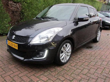 Suzuki Swift - 1.2 Exclusive EASSS / stoelverwarming / climate control / cruise control - 1