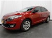 Renault Mégane Estate - 1.5 dCi Bose Airco Trekhaak Navi - 1 - Thumbnail