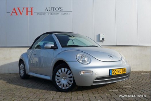 Volkswagen New Beetle Cabriolet - 2.0 - 1