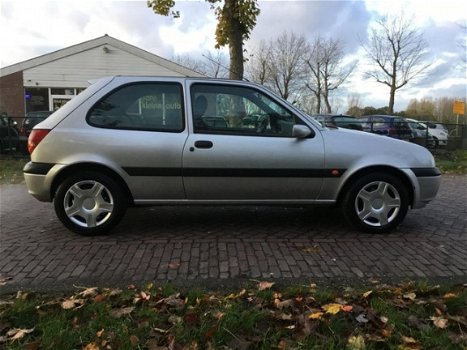 Ford Fiesta - 1.3-16V Century met airco + 1 jaar APK - 1