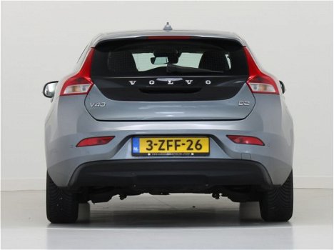 Volvo V40 - 1.6 D2 115 PK 6-Bak Momentum (BNS) - 1