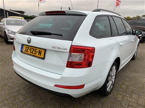 Skoda Octavia Combi - 2.0 TDI Greentech JOY Businessline - 1