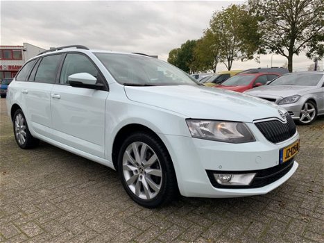 Skoda Octavia Combi - 2.0 TDI Greentech JOY Businessline - 1