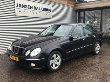 Mercedes-Benz E-klasse - 220 CDI Avantgarde AUTOMAAT - 1