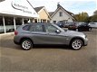 BMW X1 - 2.0i sDrive Business LEDER/NAVI PROFESSIONAL/PANORAMADAK/ACHTERUITRIJCAMERA/NL AUTO/1E EIG - 1 - Thumbnail