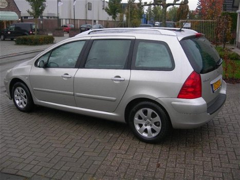 Peugeot 307 SW - 1.6-16V zeer nette auto wordt afgeleverd nwe apk - 1