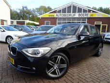 BMW 1-serie - 118d Automaat Bns Leer, Schuifdak, Navi, 17'', Trekhaak,