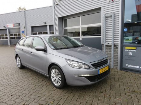 Peugeot 308 SW - 1.2 PureTech Blue Lease - NAVI - 1 EIGENAAR - NL AUTO - CRUISE - TREKHAAK - 1