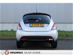 Lancia Y(psilon) - 0.9 TwinAir Platinum I Automaat I 5drs - 1 - Thumbnail