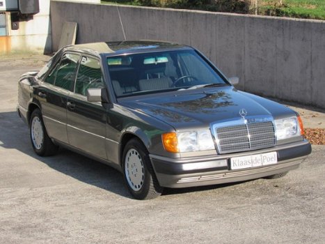 Mercedes-Benz 300-serie - 200-500 (W124) 300 D automaat airco - 1