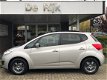 Kia Venga - 1.4 CVVT Vibe | Panoramadak, Navigatie, Camera, Cruise, Climate | NAP | - 1 - Thumbnail