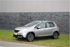 Peugeot 2008 - 1.2 PureTech Blue Lion Trekhaak 2016, Navigatie, Trekhaak, Nieuwe voorbanden