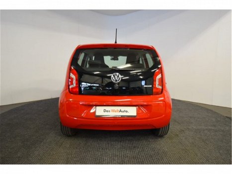 Volkswagen Up! - 1.0 move up Executive / Airconditioning / Bluetooth / Navigatie - 1