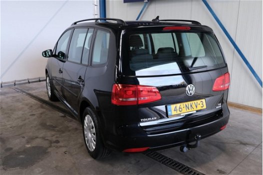 Volkswagen Touran - 1.6 TDI BlueMotion - N.A.P. Airco, Cruise, Navi, Trekhaak - 1