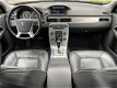 Volvo XC70 - D3 5cil FWD Limited Edition & Luxury Line / Xenon / Glazen schuif/kanteldak / Leder / C - 1 - Thumbnail