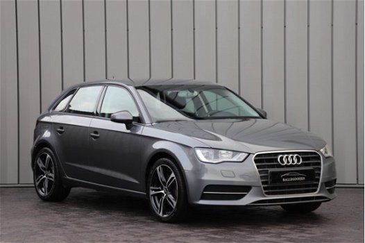 Audi A3 Sportback - 2.0 TDI 150PK 6-Bak Leder Stoelverw. Navi Clima Ambition Pro Line S 2013 - 1