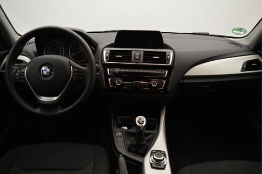 BMW 1-serie - 116i 5-Drs EXECUTIVE | 35.607KM | NAVIGATIESYSTEEM | LED | PARKEERSENSOREN | BLUETOOTH - 1