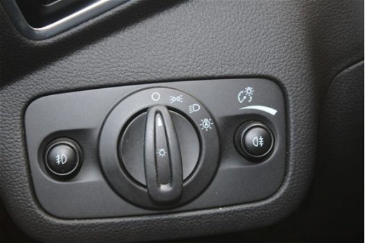 Ford Kuga - 2.0 TDCi Titanium S Euro 5 4WD airco, climate control, radio cd speler, elektrische rame - 1
