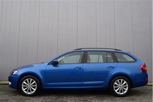 Skoda Octavia Combi - 1.2 TSi DSG Ambition Businessline Panoramadak, Canton Audio, Half Leder, Sport - 1