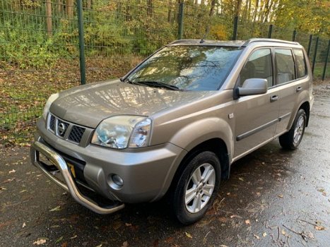 Nissan X-Trail - 2.0 Comfort 2wd - 1