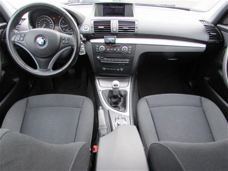 BMW 1-serie - 116i Business Line NAVIGATIE|SCHUIFDAK|ECC/AIRCO|STOELVERWARMING|PDC|USB|18 INCH M-VEL - 1