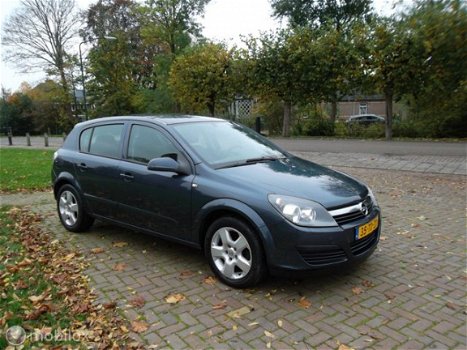 Opel Astra - 1.6 Edition 2e Eigenaar 5 Deurs Airco Apk 07-2020 - 1