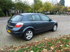 Opel Astra - 1.6 Edition 2e Eigenaar 5 Deurs Airco Apk 07-2020