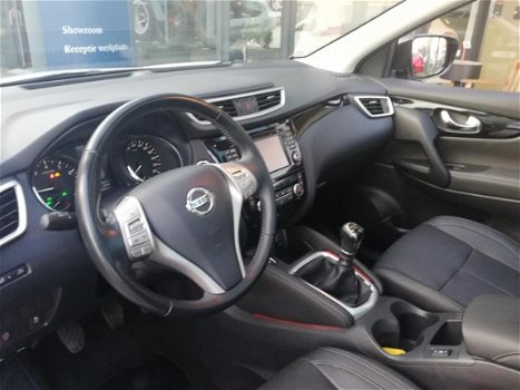 Nissan Qashqai - 1.6 TEKNA FULL-OPTION (LEDER PANORAMA TREKHAAK CAMERA NAVI PDC- V+A CLIMATE CRUISE) - 1