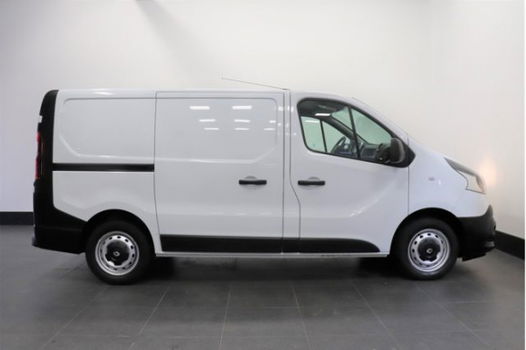 Renault Trafic - 1.6 dCi 120PK - Airco - Navi - Cruise - PDC - € 8.950, - Ex - 1