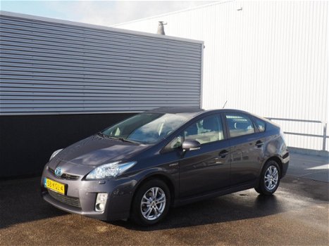 Toyota Prius - 1.8 Full Hybrid 136PK Aut Dynamic/SENSOREN - 1