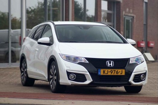 Honda Civic Tourer - 1.6D Elegance Business Edition -All-in rijklaar | Navi | PDC | 24 mnd gar - 1