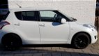 Suzuki Swift - 1.2 5drs exclusive leder 17 inch sun velgen - 1 - Thumbnail