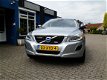 Volvo XC60 - 2.0 D4 FWD R-Design - 1 - Thumbnail