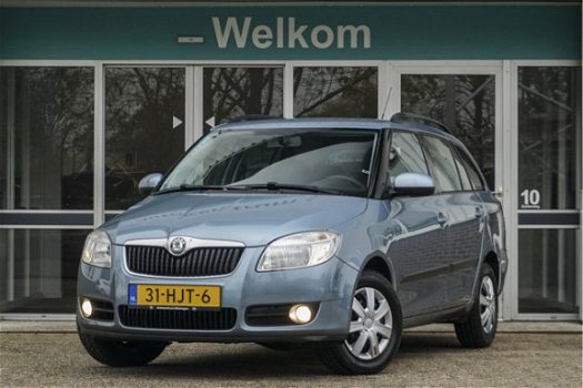 Skoda Fabia Combi - 1.4-16V Ambiente +NAVI+AIRCO+CRUISE+TREKHAAK - 1