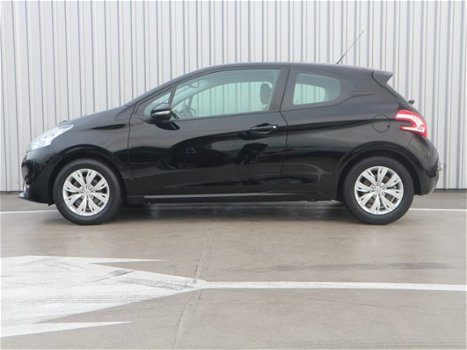 Peugeot 208 - 1.2 82 pk Envy | Navigatie | Climate Control | - 1