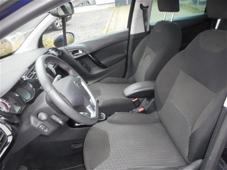 Citroën C3 - 1.2 VTi 82pk Exclusive *Navigatie Prijs IS rijklaar - 1