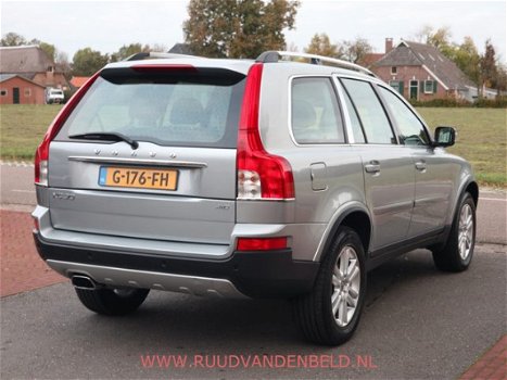 Volvo XC90 - 2.4 D5 Summum 7-PERS SCHUIFDAK/ADAP.XENON/MEMORY - 1