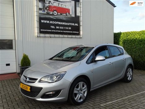 Opel Astra - 1.4 Turbo Cosmo - 1