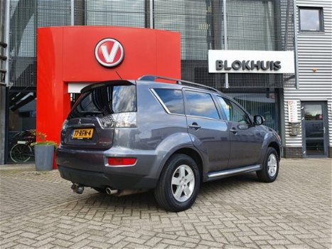 Mitsubishi Outlander - 2.0 Intro Edition Automaat Trekhaak 1600KG Trekgewicht - 1